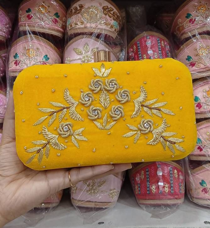 Women Embellished Clutch Fancy Stylish Collection